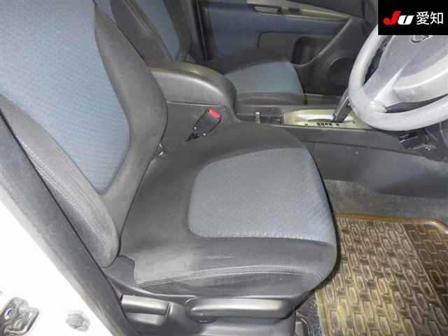 NISSAN WINGROAD 2010