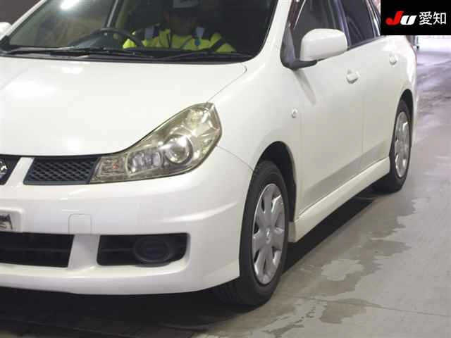 NISSAN WINGROAD 2010