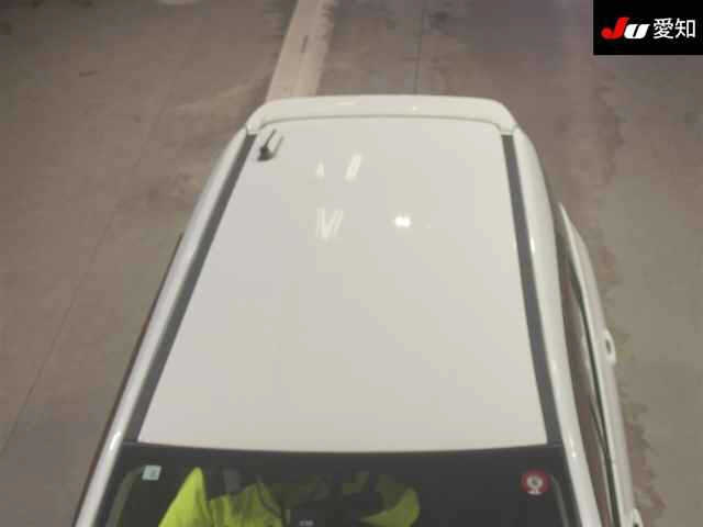 NISSAN WINGROAD 2010