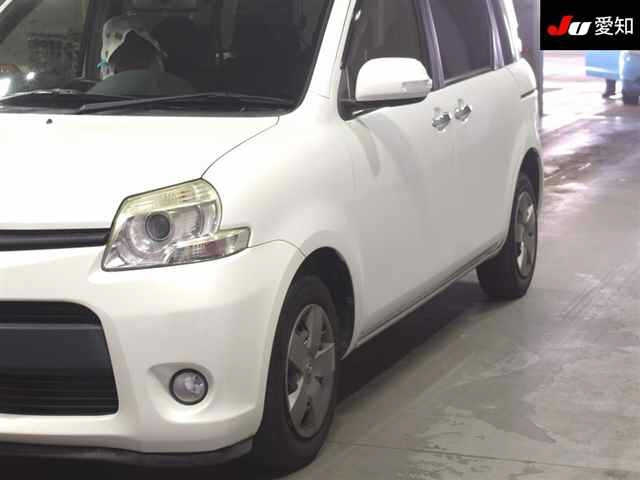 TOYOTA SIENTA 2012