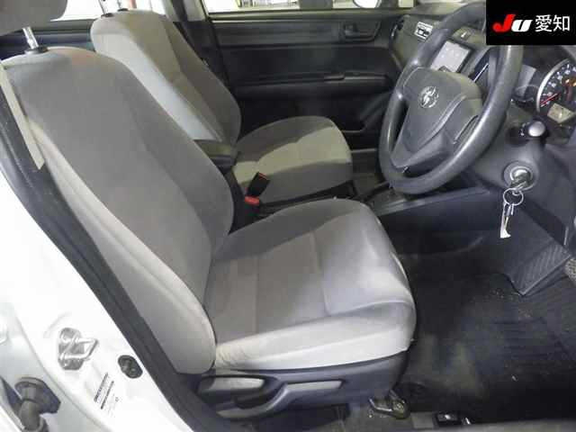 TOYOTA COROLLA AXIO 2016
