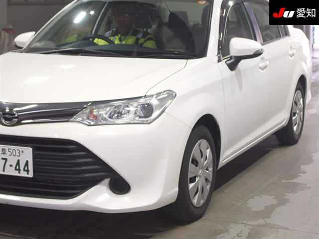 TOYOTA COROLLA AXIO 2016