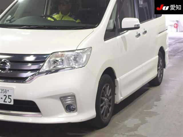 NISSAN SERENA 2011