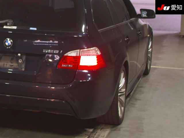 BMW 5 SERIES 2009