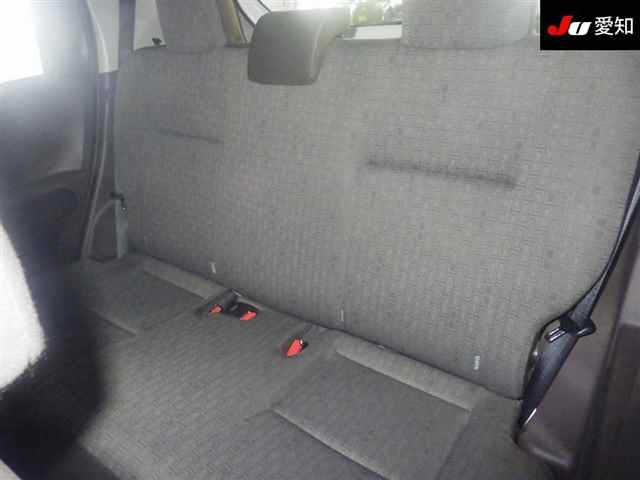 TOYOTA SPADE 2013