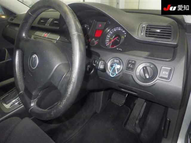 VOLKSWAGEN PASSAT 2008