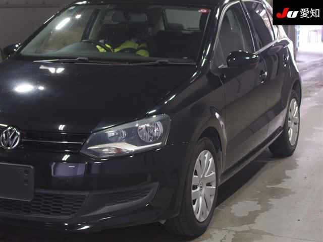 VOLKSWAGEN POLO 2014