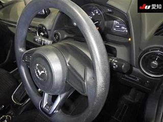 MAZDA DEMIO 2017