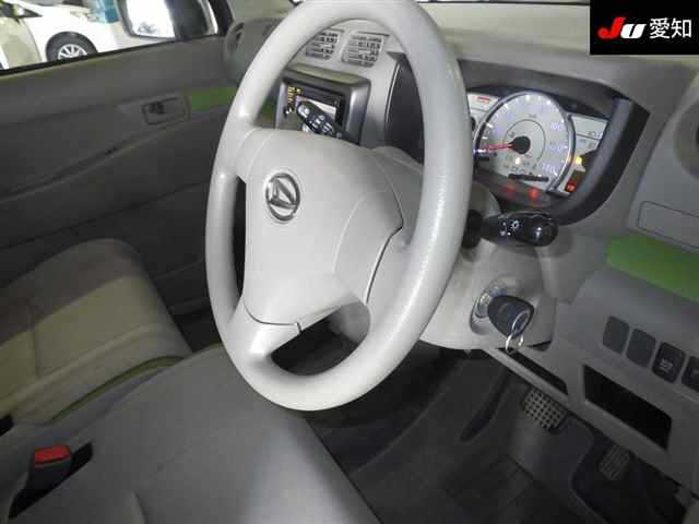 DAIHATSU MOVE CONTE 2013