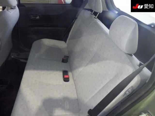 TOYOTA VITZ 2011