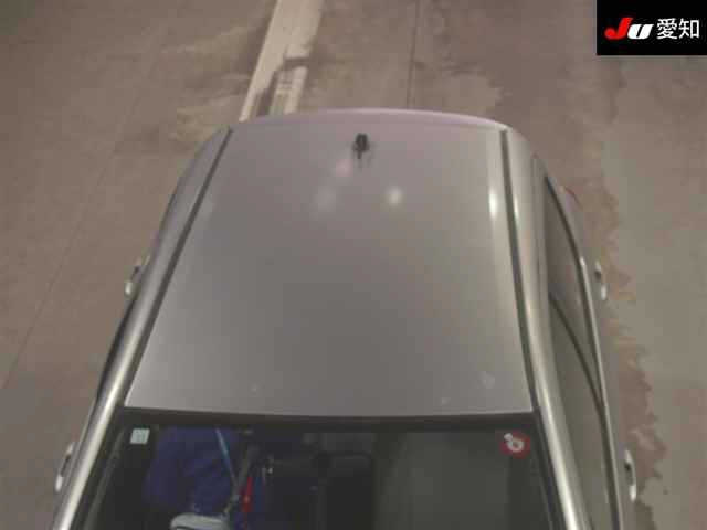 TOYOTA VITZ 2011