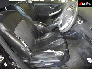 TOYOTA PRIUS 2013