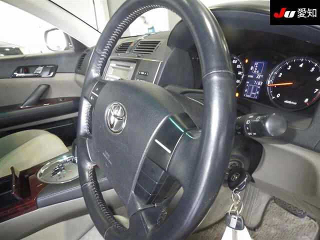 TOYOTA MARK X 2008