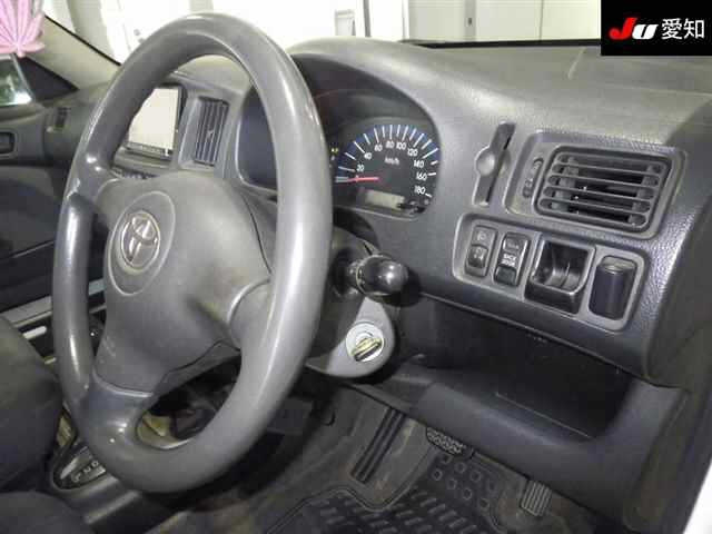 TOYOTA SUCCEED 2008