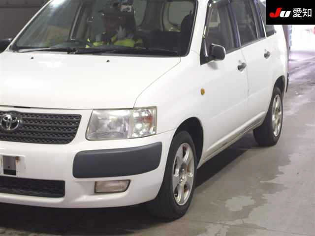 TOYOTA SUCCEED 2008