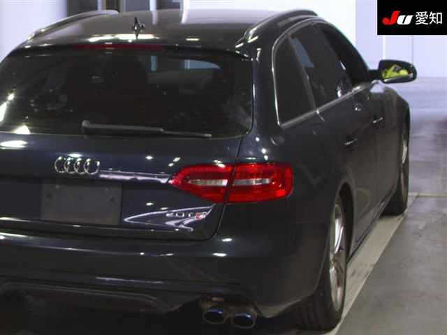 AUDI A4 2013