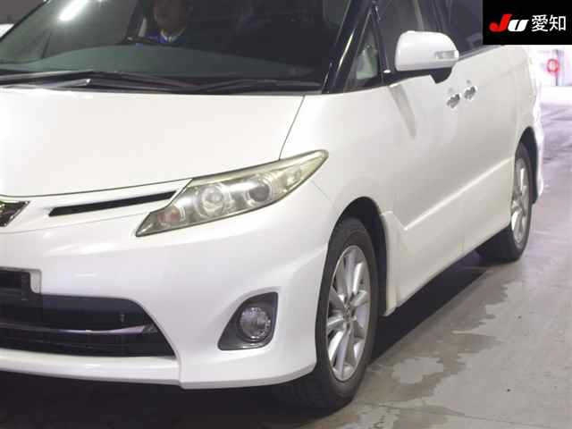 TOYOTA ESTIMA 2010