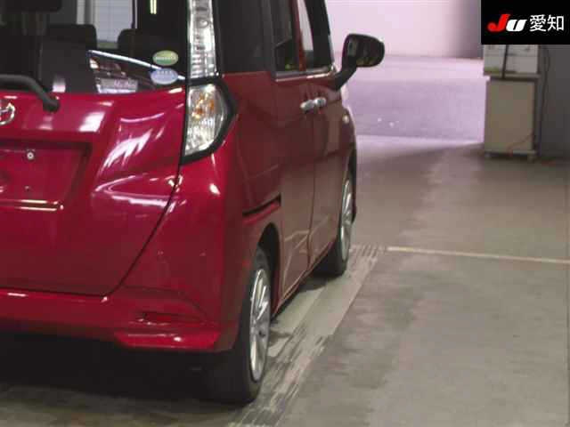 TOYOTA TANK 2019