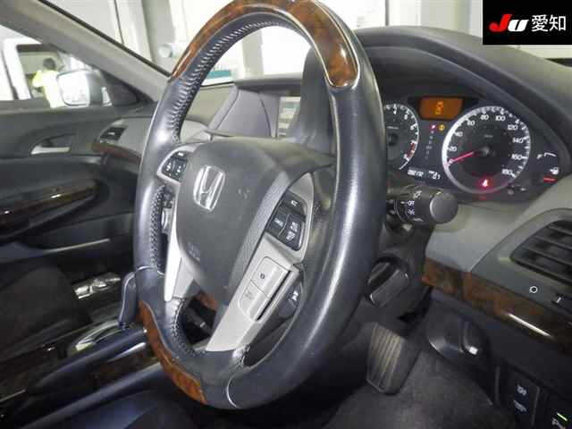 HONDA INSPIRE 2010