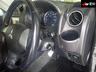 MITSUBISHI PAJERO MINI 2010