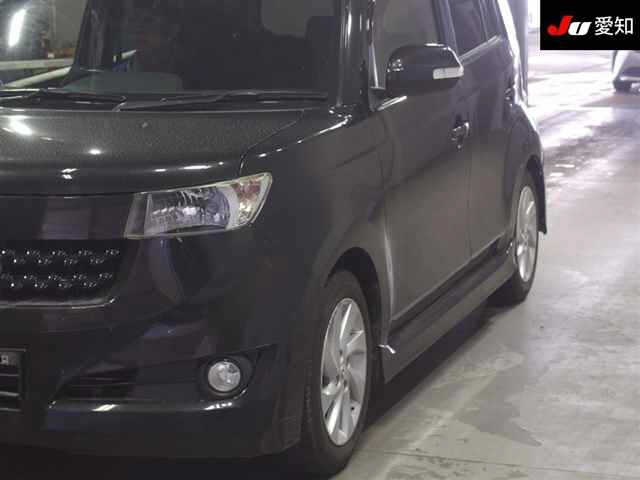 TOYOTA BB 2010
