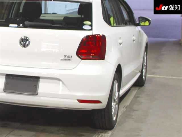 VOLKSWAGEN POLO 2014