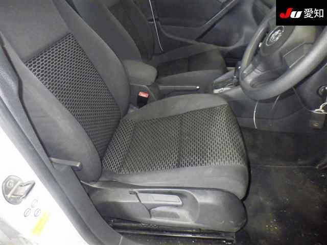 VOLKSWAGEN GOLF 2010