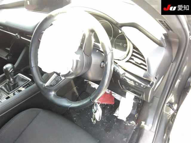 MAZDA MAZDA3 2019