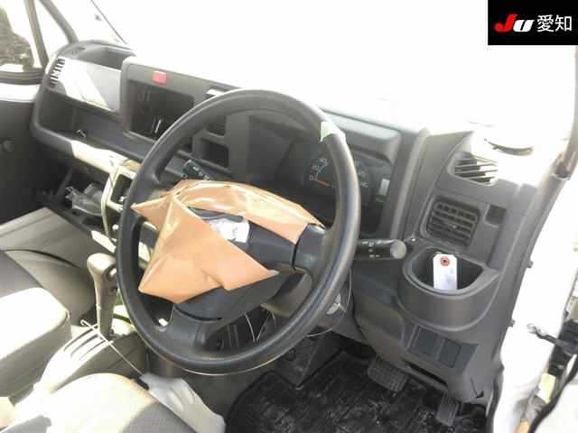 DAIHATSU HIJET TRUCK 2017