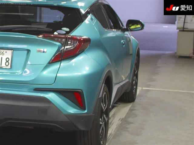 TOYOTA C-HR 2019