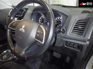 MITSUBISHI RVR 2014