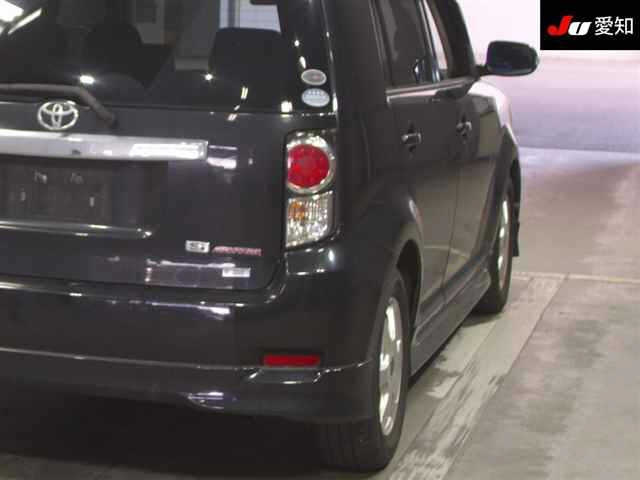TOYOTA COROLLA RUMION 2010
