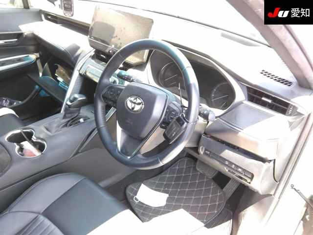 TOYOTA HARRIER 2020