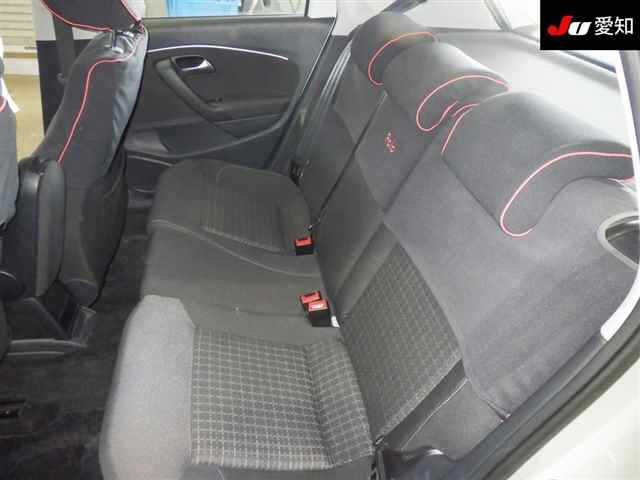 VOLKSWAGEN POLO 2014