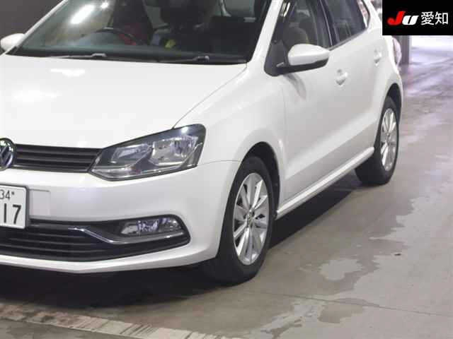 VOLKSWAGEN POLO 2014