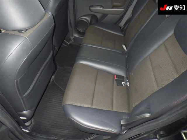 HONDA FIT SHUTTLE 2013