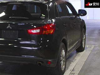 MITSUBISHI RVR 2013