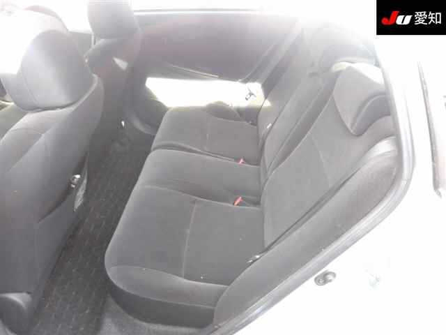 TOYOTA COROLLA FIELDER 2012