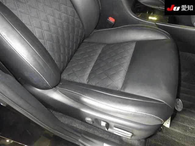 TOYOTA HARRIER 2017