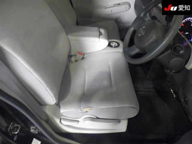 NISSAN CUBE 2010