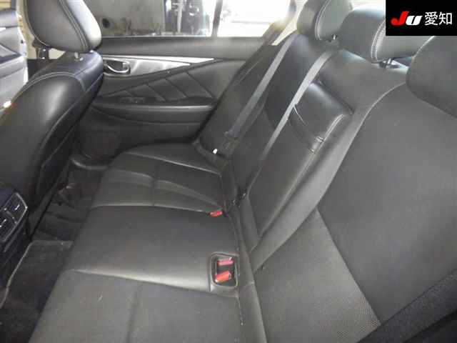 NISSAN SKYLINE 2016