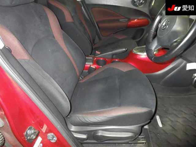 NISSAN JUKE 2010
