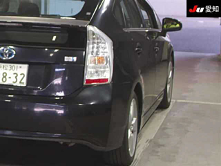 TOYOTA PRIUS 2011