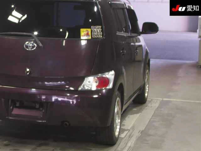 TOYOTA BB 2013