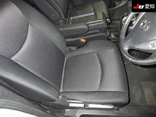 NISSAN SERENA 2013