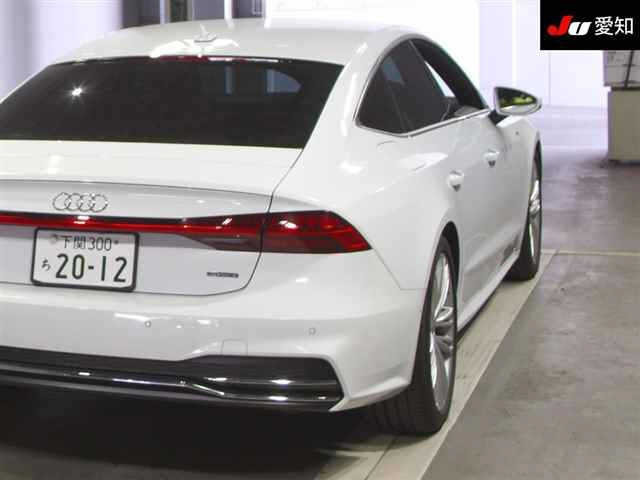 AUDI A7 2021