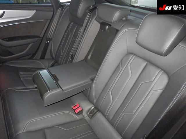 AUDI A7 2021
