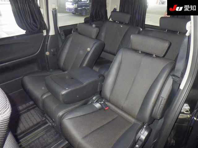NISSAN ELGRAND 2008