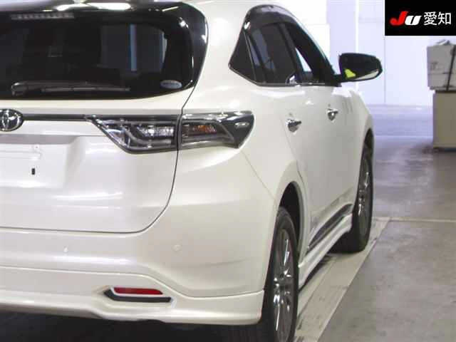 TOYOTA HARRIER 2016