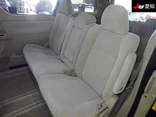 TOYOTA ALPHARD 2013